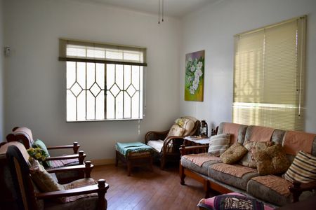 Sala de casa à venda com 3 quartos, 150m² em Mirandópolis, São Paulo