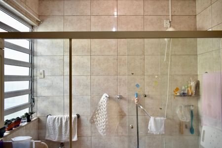 Casa à venda com 150m², 3 quartos e 4 vagas Casa à venda com 150m², 3 quartos e 4 vagasBanheiro