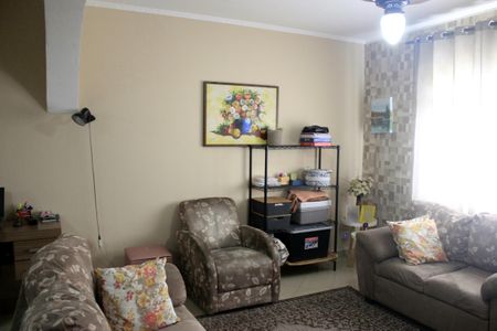 Sala de casa à venda com 3 quartos, 220m² em Jardim Scyntila, Guarulhos