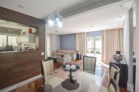 Sala de casa de condomínio à venda com 3 quartos, 210m² em Dos Casa, São Bernardo do Campo