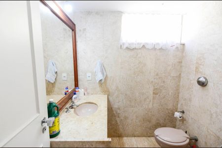 Apartamento à venda com 100m², 3 quartos e 2 vagasBanheiro da Suíte