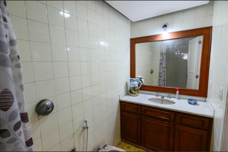 Apartamento à venda com 100m², 3 quartos e 2 vagasBanheiro Social