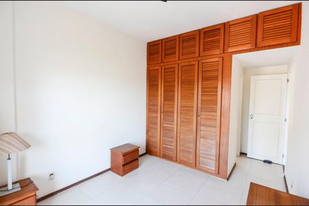Apartamento à venda com 100m², 3 quartos e 2 vagasSuíte
