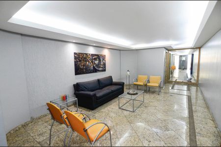 Apartamento à venda com 100m², 3 quartos e 2 vagasHall social