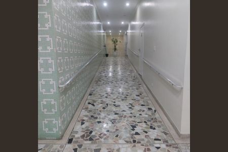 Apartamento à venda com 81m², 2 quartos e sem vaga Apartamento à venda com 81m², 2 quartos e sem vagaENTRADA