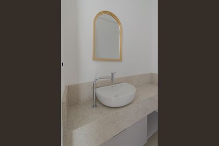 Apartamento à venda com 81m², 2 quartos e 2 vagasLavabo