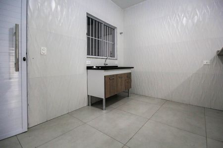 Cozinha de kitnet/studio para alugar com 1 quarto, 30m² em Jardim Paulistano (zona Norte), São Paulo