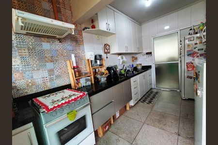 Apartamento à venda com 131m², 3 quartos e 2 vagas Apartamento à venda com 131m², 3 quartos e 2 vagasFoto 19