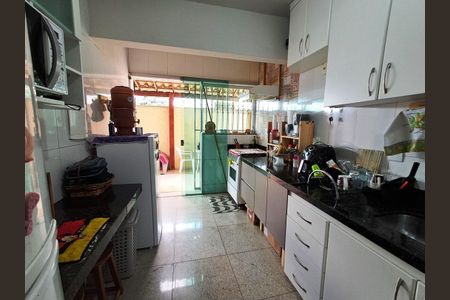 Apartamento à venda com 131m², 3 quartos e 2 vagas Apartamento à venda com 131m², 3 quartos e 2 vagasFoto 18