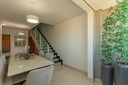 Sala 1 de apartamento à venda com 3 quartos, 188m² em Manacás, Belo Horizonte