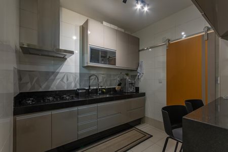 Apartamento à venda com 188m², 3 quartos e 2 vagasCozinha