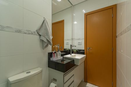Apartamento à venda com 188m², 3 quartos e 2 vagasBanheiro 1