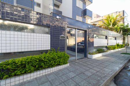 Apartamento à venda com 84m², 3 quartos e 2 vagasFachada