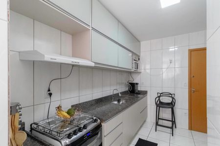 Apartamento à venda com 84m², 3 quartos e 2 vagasCozinha e Área de Serviço