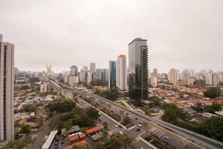 Sacada de kitnet/studio para alugar com 1 quarto, 25m² em Vila Cordeiro, São Paulo