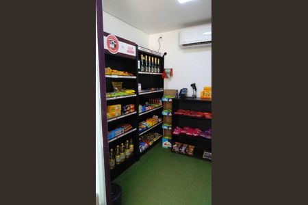 Apartamento para alugar com 40m², 2 quartos e 1 vaga Apartamento para alugar com 40m², 2 quartos e 1 vagaÁrea comum - Mini Mercado