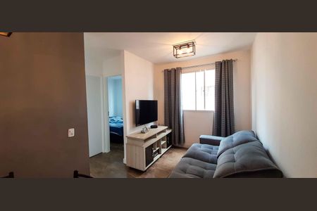 Sala de apartamento para alugar com 2 quartos, 40m² em Jardim Boa Vista, Osasco