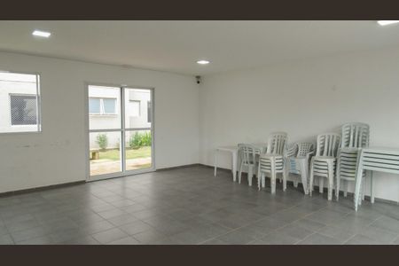 Apartamento para alugar com 40m², 2 quartos e 1 vaga Apartamento para alugar com 40m², 2 quartos e 1 vagaÁrea comum - Salão de Festa 1