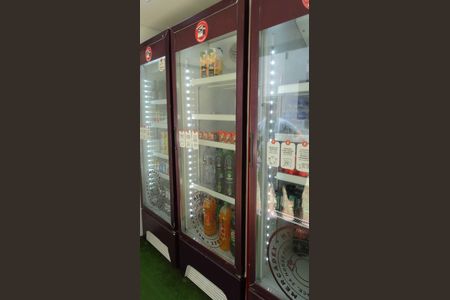 Apartamento para alugar com 40m², 2 quartos e 1 vaga Apartamento para alugar com 40m², 2 quartos e 1 vagaÁrea comum - Mini Mercado