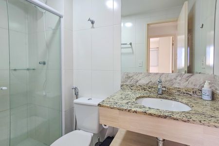 Apartamento para alugar com 67m², 2 quartos e 2 vagasBanheiro