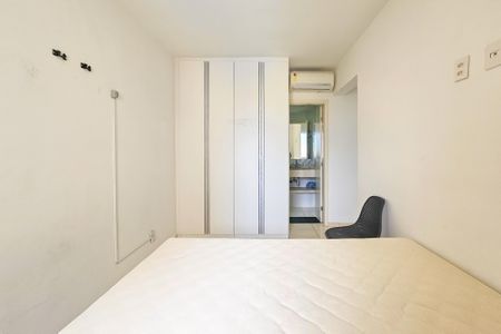 Apartamento para alugar com 67m², 2 quartos e 2 vagasSuíte