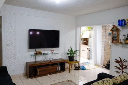 Casa para alugar com 135m², 4 quartos e 2 vagas