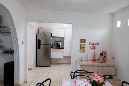 Casa para alugar com 135m², 4 quartos e 2 vagas