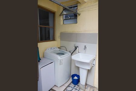 Casa para alugar com 135m², 4 quartos e 2 vagas