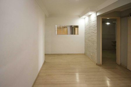 Apartamento para alugar com 115m², 2 quartos e 1 vaga Apartamento para alugar com 115m², 2 quartos e 1 vagaSala