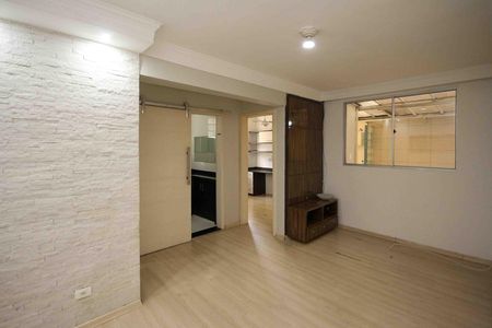 Sala de apartamento para alugar com 2 quartos, 115m² em Cidade Líder, São Paulo
