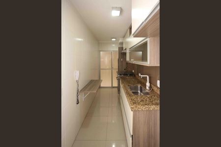 Apartamento para alugar com 115m², 2 quartos e 1 vaga Apartamento para alugar com 115m², 2 quartos e 1 vagaCozinha