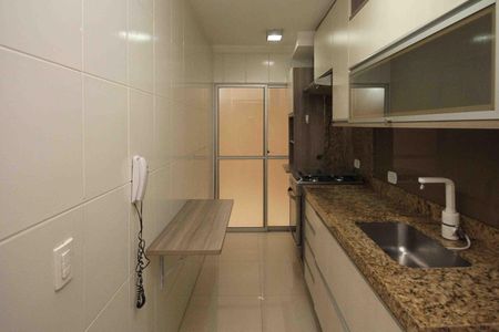 Apartamento para alugar com 115m², 2 quartos e 1 vaga Apartamento para alugar com 115m², 2 quartos e 1 vagaCozinha