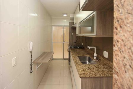 Apartamento para alugar com 115m², 2 quartos e 1 vaga Apartamento para alugar com 115m², 2 quartos e 1 vagaCozinha