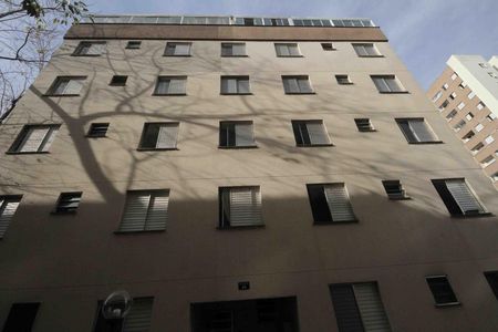 Apartamento para alugar com 115m², 2 quartos e 1 vaga Apartamento para alugar com 115m², 2 quartos e 1 vagaFachada