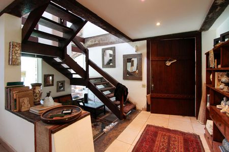 Casa de condomínio para alugar com 560m², 4 quartos e 4 vagasSala