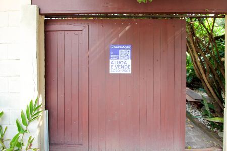 Casa de condomínio para alugar com 560m², 4 quartos e 4 vagasPlaquinha