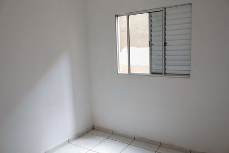 Quarto 1 de casa para alugar com 2 quartos, 70m² em Santo Antônio, Osasco