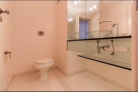 Apartamento à venda com 4 quartos, 220m² em Cerqueira César, São Paulo