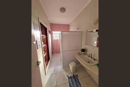 Casa à venda com 274m², 5 quartos e 5 vagas