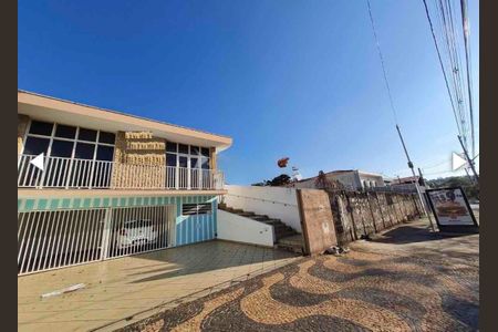 Casa à venda com 274m², 5 quartos e 5 vagas