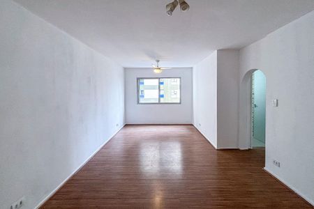 Sala de apartamento para alugar com 2 quartos, 73m² em Cerqueira César, São Paulo