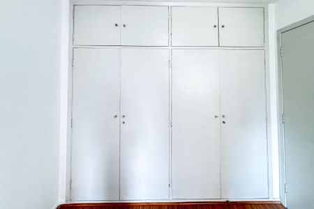 Apartamento para alugar com 73m², 2 quartos e 1 vaga Apartamento para alugar com 73m², 2 quartos e 1 vagaQuarto 2