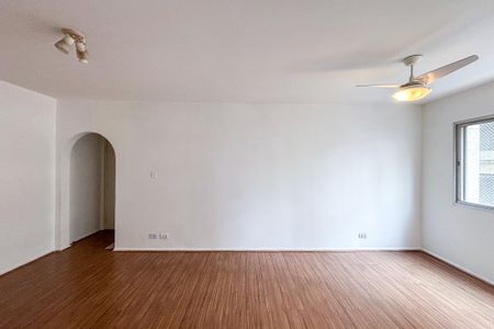 Apartamento para alugar com 73m², 2 quartos e 1 vaga Apartamento para alugar com 73m², 2 quartos e 1 vagaSala