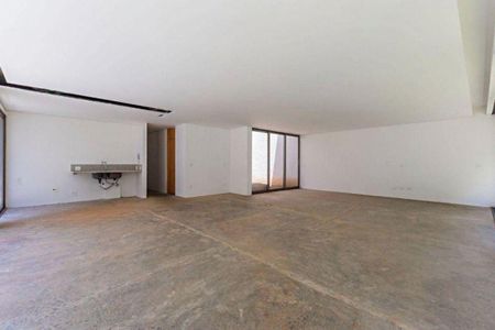 Casa à venda com 3 quartos, 538m² em Alto de Pinheiros, São Paulo