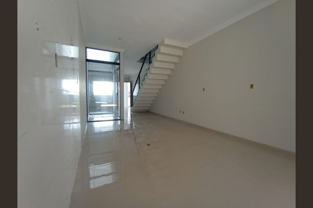 Casa à venda com 3 quartos, 115m² em Vila California, São Paulo