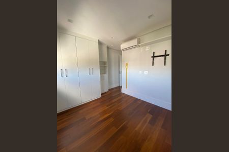 Apartamento à venda com 2 quartos, 126m² em Campo Belo, São Paulo