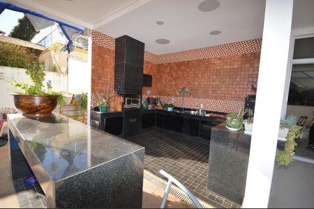 Casa à venda com 567m², 3 quartos e 10 vagas