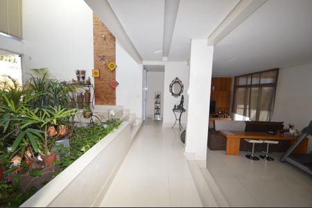 Casa à venda com 567m², 3 quartos e 10 vagas