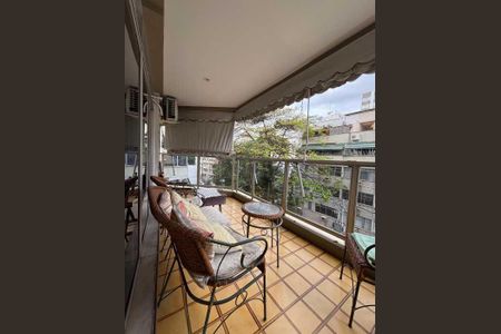 Apartamento à venda com 84m², 2 quartos e 1 vaga