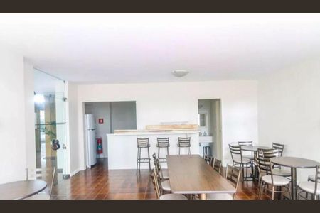 Apartamento à venda com 2 quartos, 75m² em Campo Belo, São Paulo